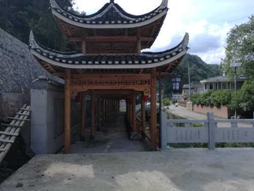 溆浦湘楚木作古建工程有限公司,土家吊腳樓,侗鄉(xiāng)鼓樓,侗鄉(xiāng)風(fēng)雨樓哪里好