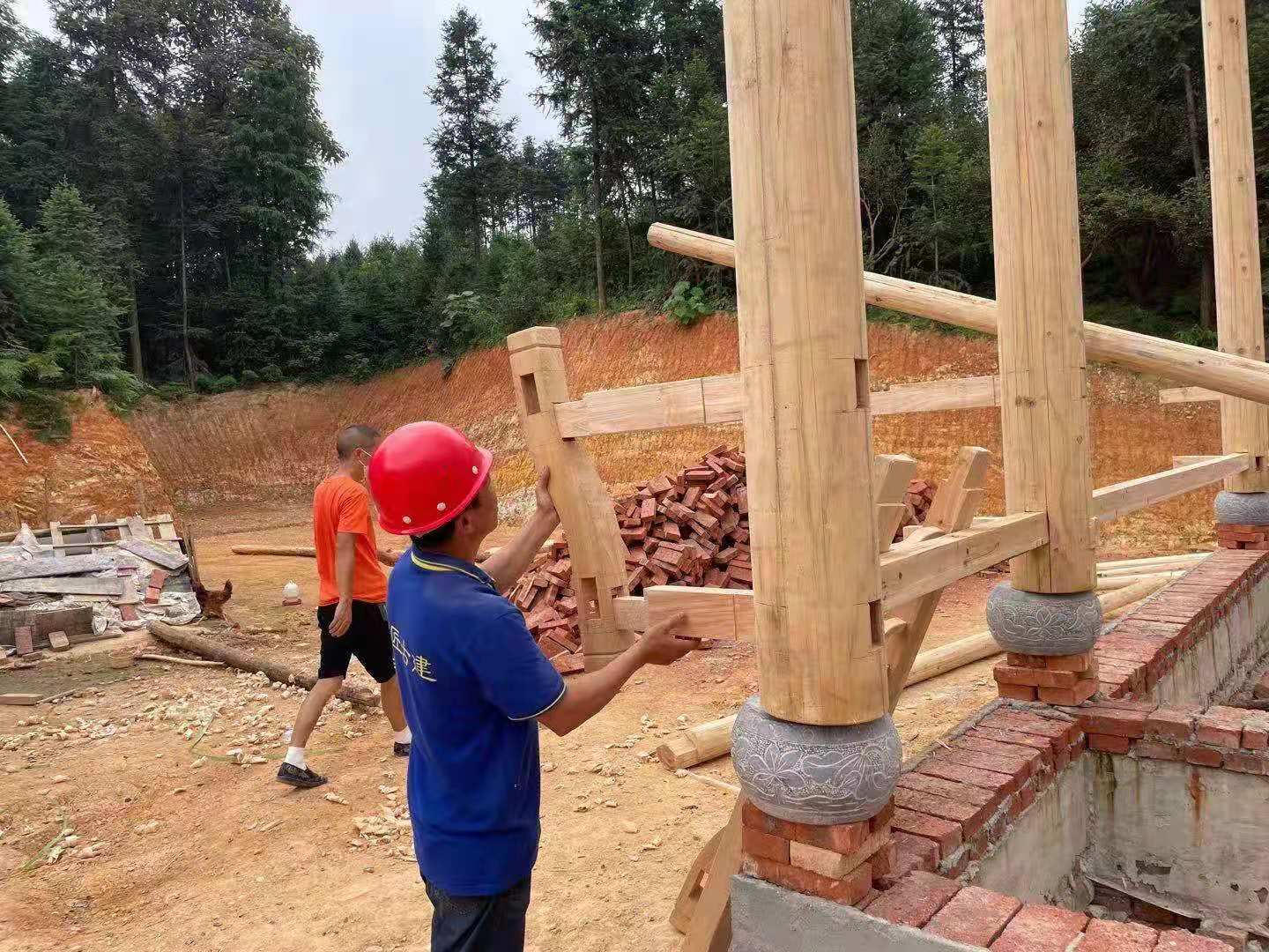 溆浦湘楚木作古建工程有限公司,土家吊腳樓,侗鄉(xiāng)鼓樓,侗鄉(xiāng)風雨樓哪里好