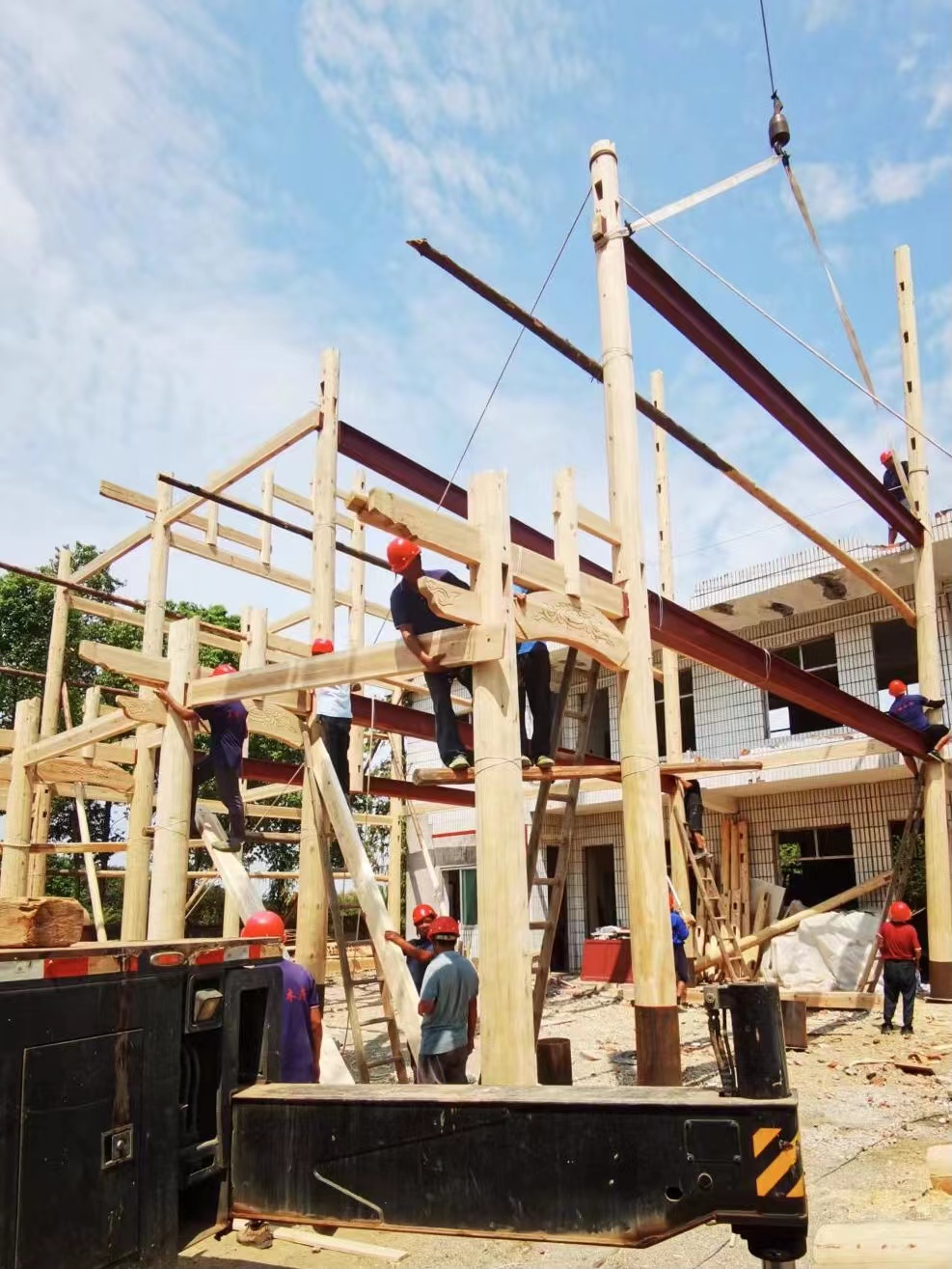 溆浦湘楚木作古建工程有限公司,土家吊腳樓,侗鄉鼓樓,侗鄉風雨樓哪里好